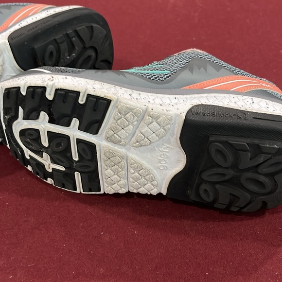 gdefy shoes - Picture 6 of 8